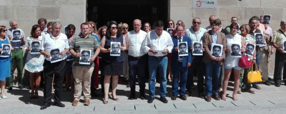 Concentración en memoria de Miguel Ángel Blanco y las víctimas del terrorismo
