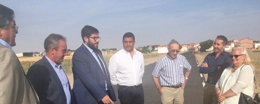 La Diputación de Ávila invierte 190.000 euros en la mejora de la carretera AV-P-120, entre Cabizuela y San Pascual