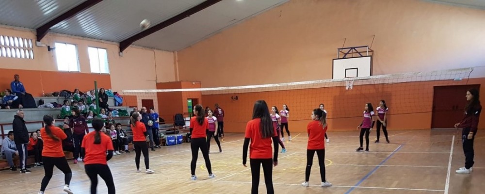 Los Juegos Escolares llevan a Arévalo una jornada técnica de voleibol y las competiciones de fútbol sala