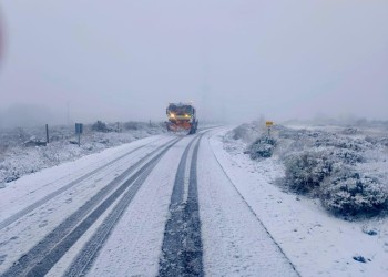 La primera nevada del otoño deja entre 5 y 10 cm en Gredos y obliga a usar cadenas en Chía y el Tremedal (2º Fotografía)