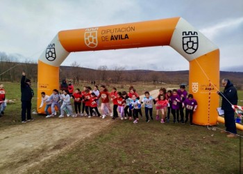 Las Navas del Marqués acoge la final de Campo a Través de los Juegos Escolares de la Diputación (3º Fotografía)